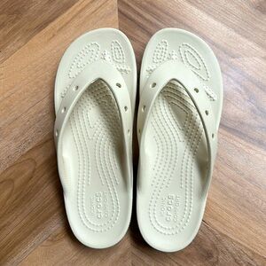 Crocs Platform Flip Flop Sandal NWOT
